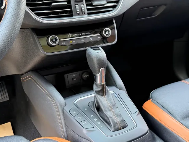 Ford Focus — Фото автомобиля 16