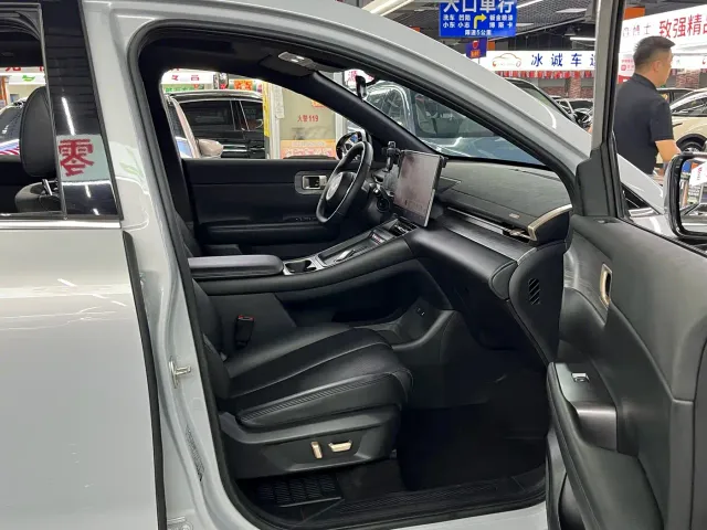 Wuling Starlight S — Фото автомобиля 17