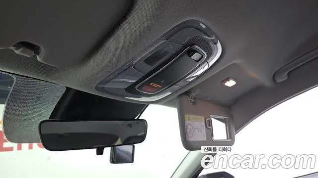Hyundai AVANTE Avante (CN7) — Фото автомобиля 18