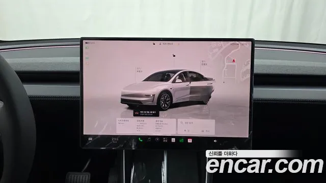 Tesla Model Y — Фото автомобиля 15