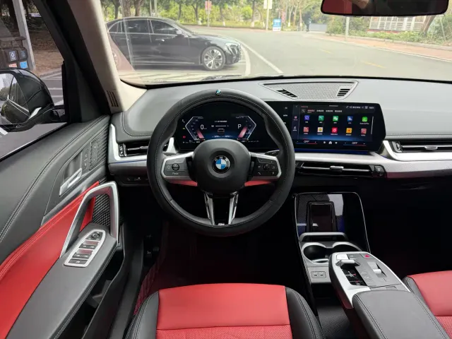 BMW X1 — Фото автомобиля 15