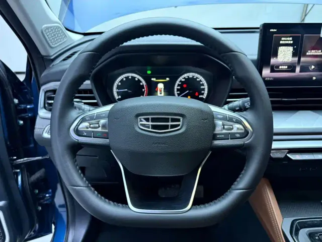 Geely Vision X6 — Фото автомобиля 11