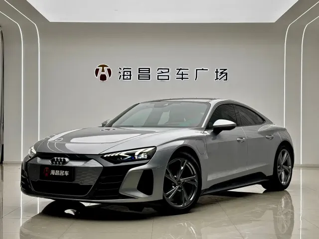 Фотография автомобиля — Audi RS e-tron GT