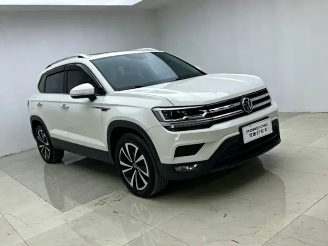 Volkswagen Tharu — Фото автомобиля 3