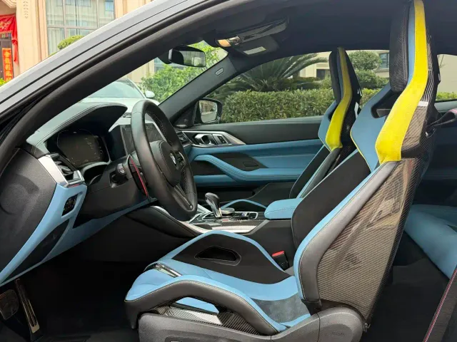 BMW M4 — Фото автомобиля 13