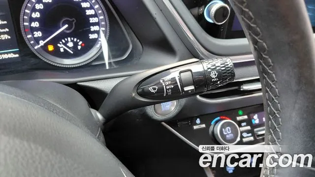 Hyundai Sonata Sonata (DN8) 2.0 LPG(Для проката) — Фото автомобиля 19