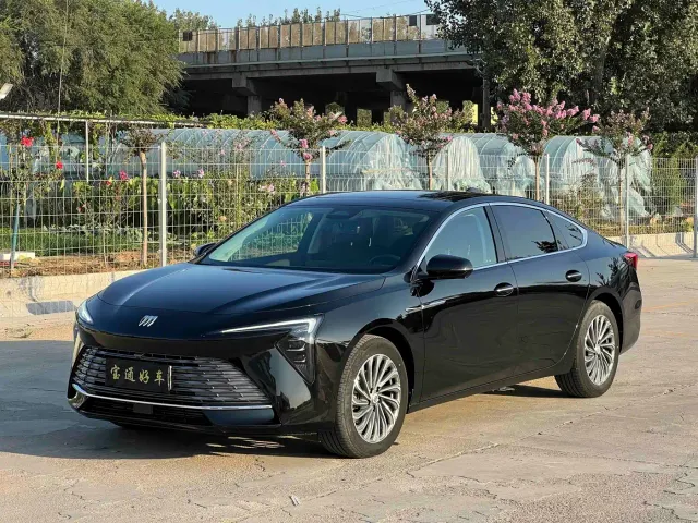 Фотография автомобиля — Buick LaCrosse