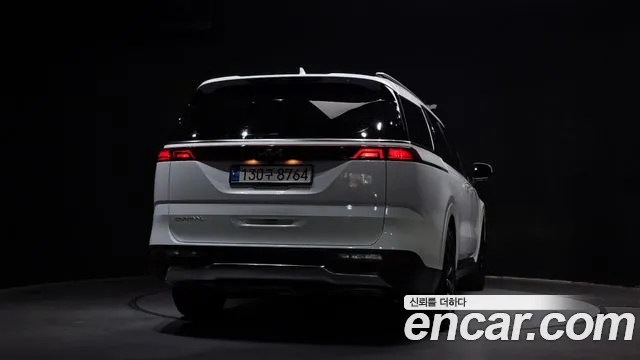 Kia Canival Carnival 4 поколение Дизель 9 мест Signature — Фото автомобиля 4