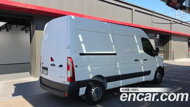 Renault Korea Master — Фото автомобиля 2
