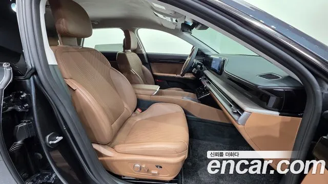 Hyundai Grandeur GN7 — Фото автомобиля 10
