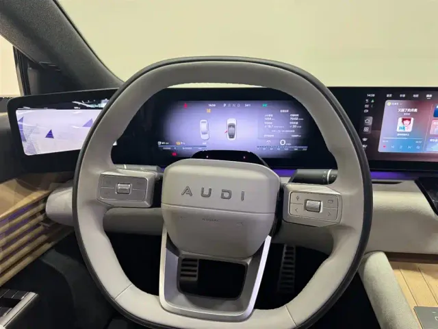 Audi E5 Sportback — Фото автомобиля 8