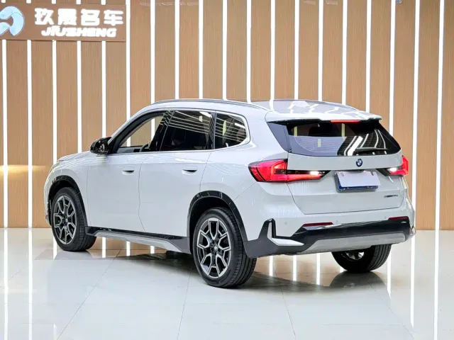 BMW X1 — Фото автомобиля 7