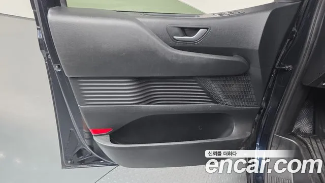 Hyundai Staria Staria Карго 3 места — Фото автомобиля 22