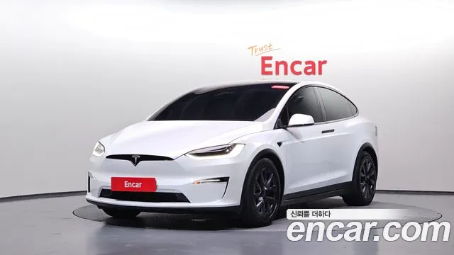 Фотография автомобиля — Tesla Model X