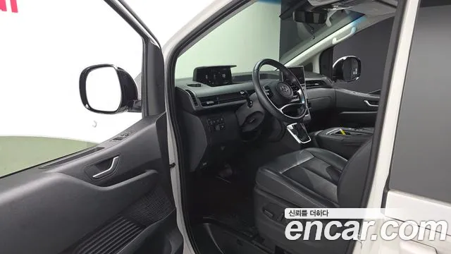 Hyundai Staria — Фото автомобиля 15