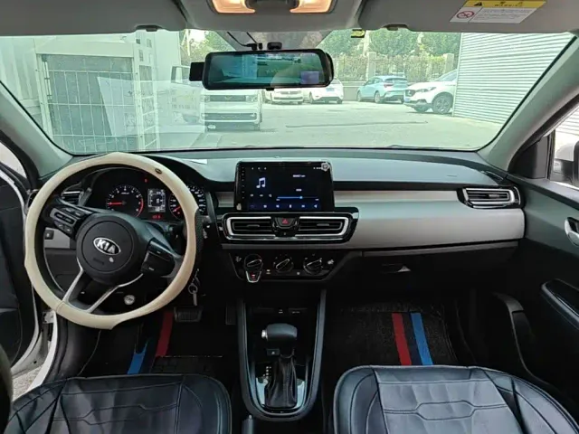 Kia Forte — Фото автомобиля 9