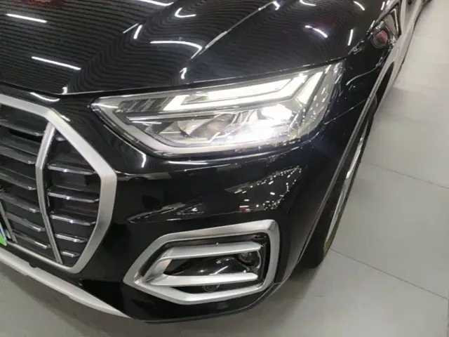 Audi Q5L — Фото автомобиля 17