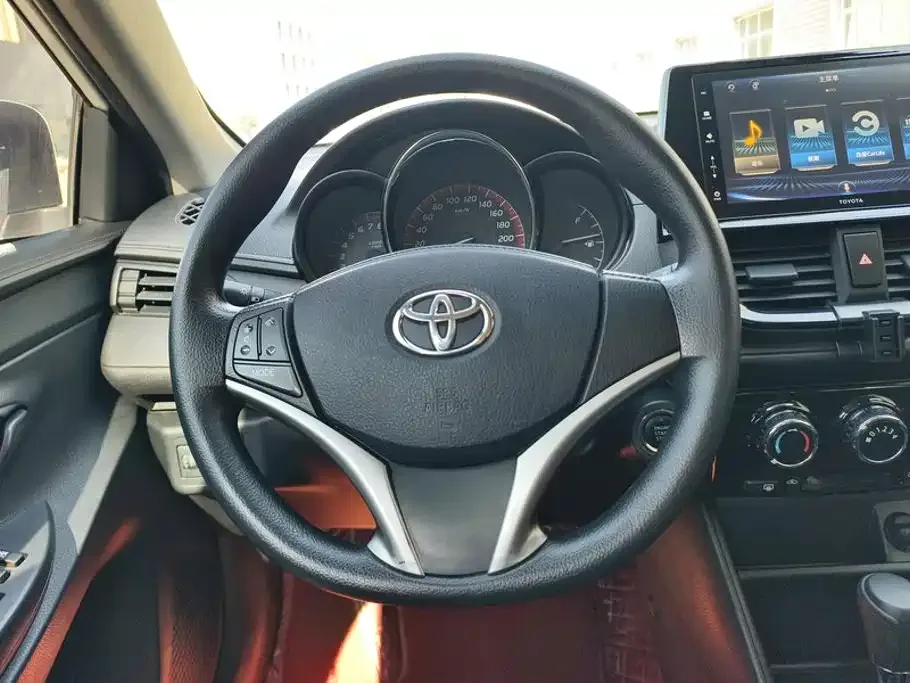 Toyota Vios FS 2022 1.5L 20th Anniversary Edition — Фото автомобиля 15