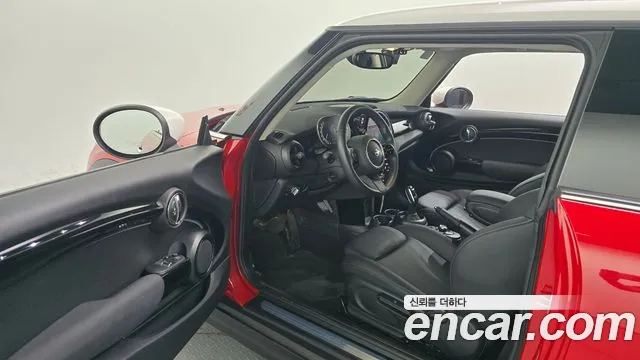 MINI Cooper — Фото автомобиля 15