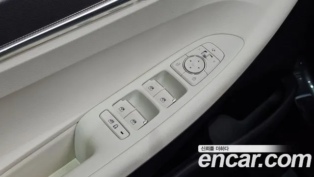 Hyundai Grandeur New — Фото автомобиля 24