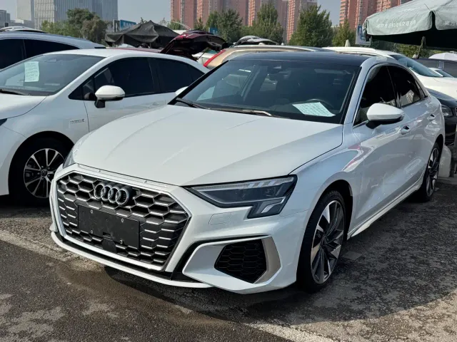 Фотография автомобиля — Audi A3