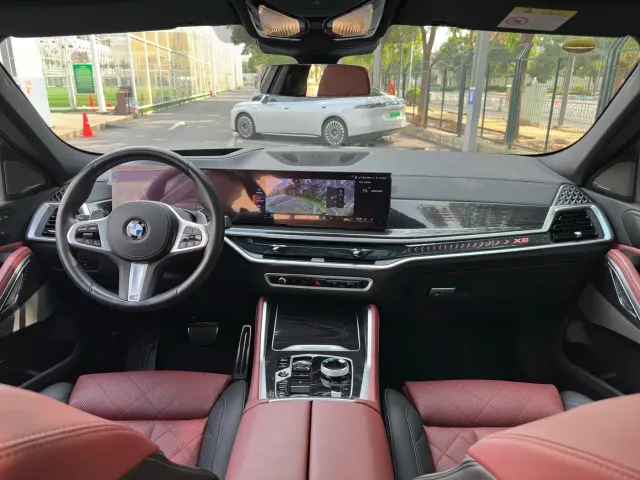 BMW X6 — Фото автомобиля 18