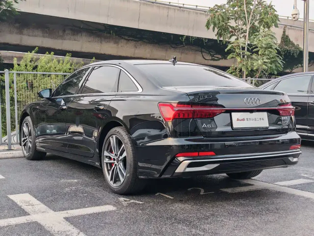 Audi A6L — Фото автомобиля 5