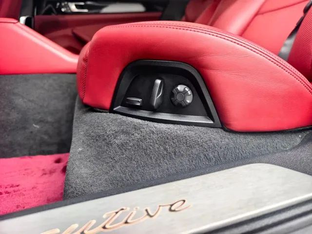 Porsche Panamera — Фото автомобиля 13