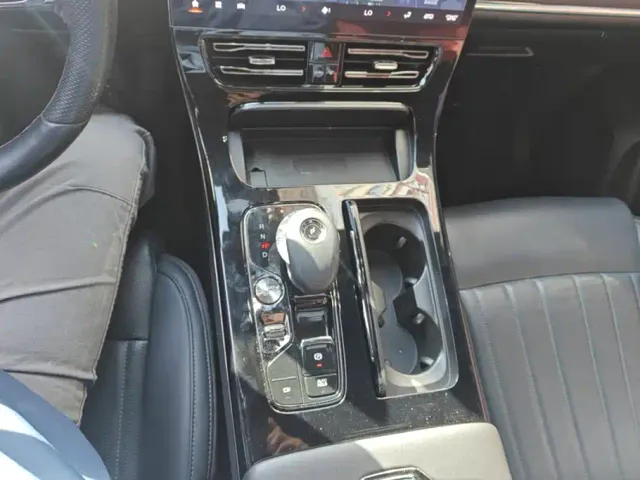 GAC Trumpchi M8 — Фото автомобиля 16