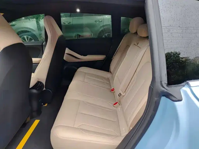 Nio ET5 Touring — Фото автомобиля 11