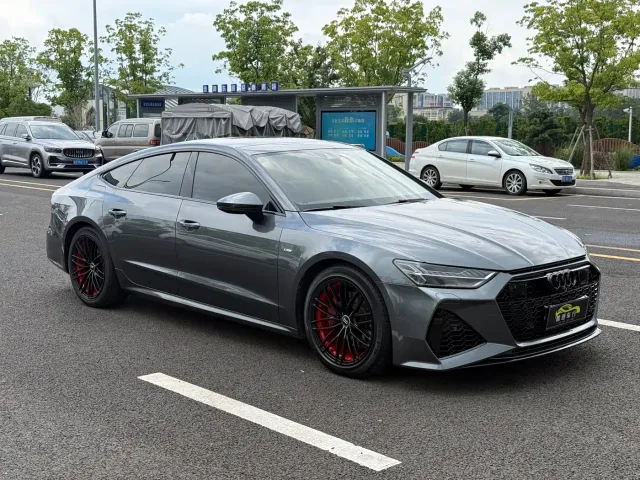 Audi A7 — Фото автомобиля 3