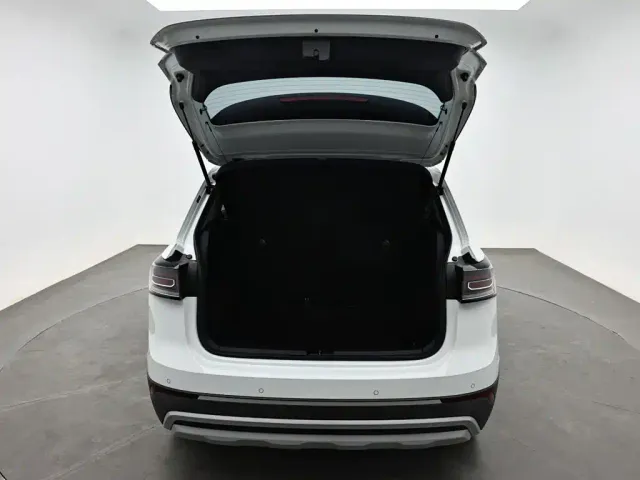 Volkswagen Tharu — Фото автомобиля 8