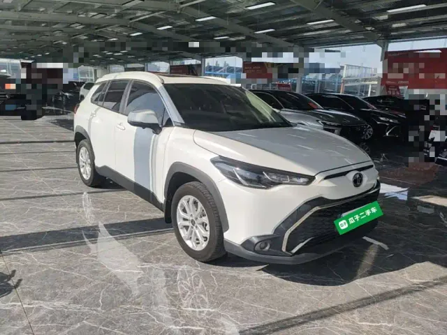 Toyota Frontlander — Фото автомобиля 3