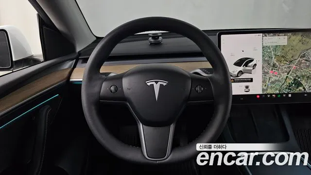 Tesla Model Y — Фото автомобиля 19