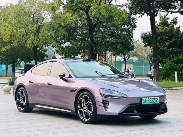 Xiaomi SU7 — Фото автомобиля 3