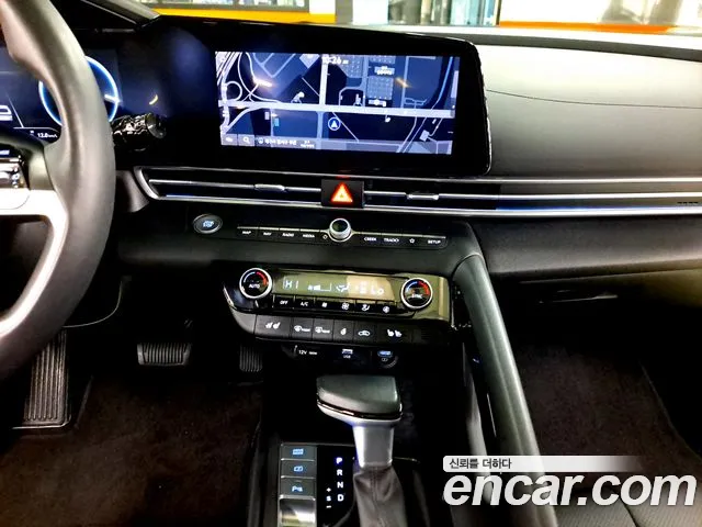 Hyundai Avante CN7 — Фото автомобиля 13