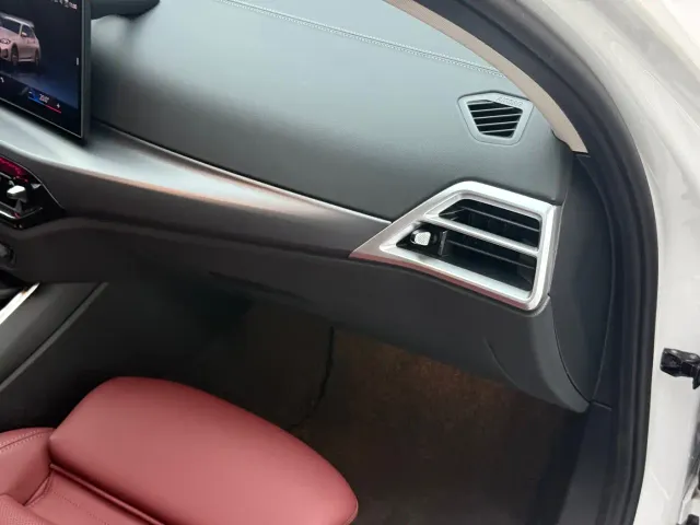 BMW 3 Series — Фото автомобиля 22