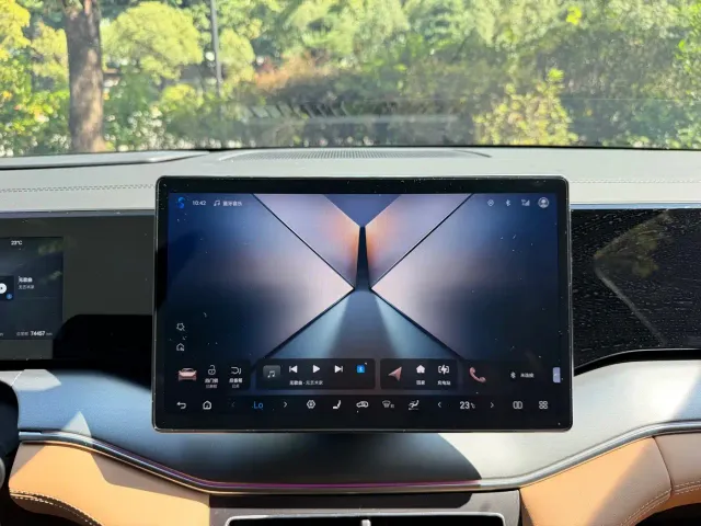 BYD Song L DM-i — Фото автомобиля 10