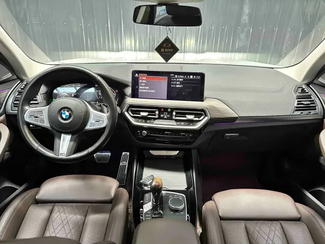 BMW X3 — Фото автомобиля 30