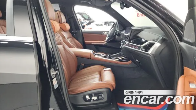 BMW X7 G07 — Фото автомобиля 11