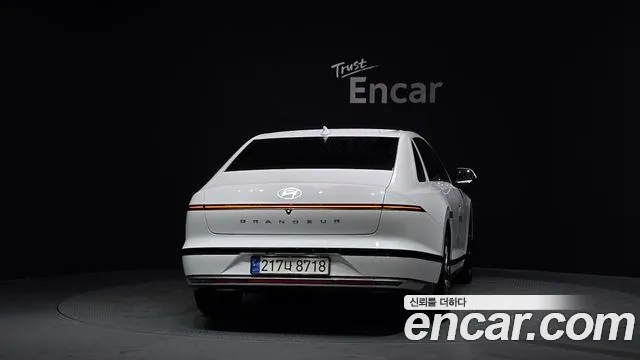 Hyundai Grandeur — Фото автомобиля 4