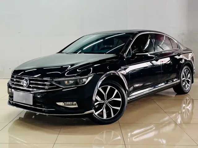 Volkswagen Magotan — Фото автомобиля 2