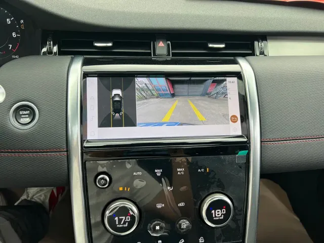 Land Rover Discovery Sport — Фото автомобиля 10