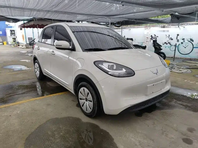 Wuling Bingo — Фото автомобиля 3