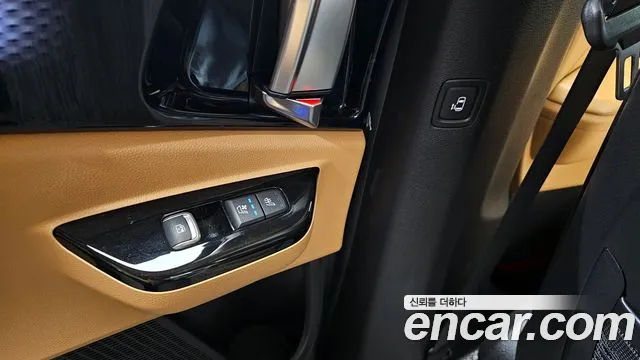 Kia Canival Carnival 4 поколение Бензин 7 мест Signature — Фото автомобиля 19