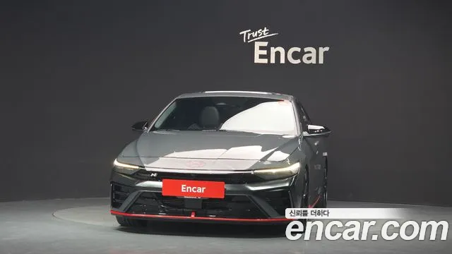 Hyundai AVANTE — Фото автомобиля 3