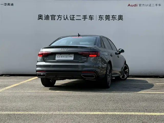 Audi A4L — Фото автомобиля 4