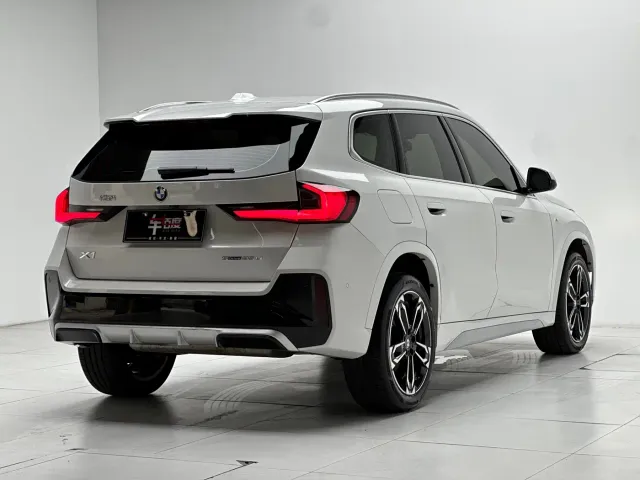 BMW X1 — Фото автомобиля 7