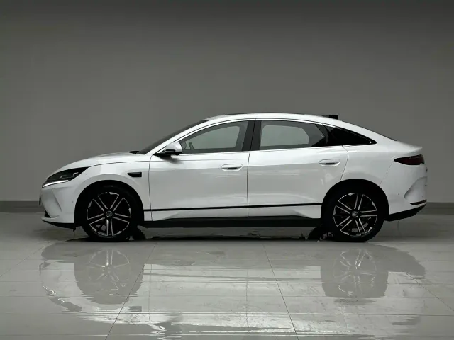 BYD Qin L — Фото автомобиля 4
