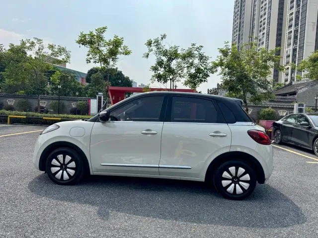 Wuling Bingo — Фото автомобиля 6